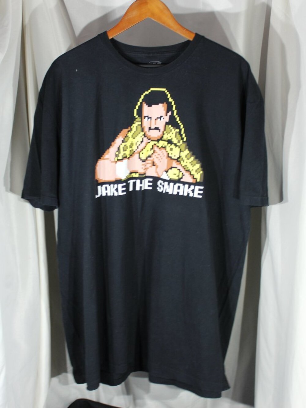 Ripple Junction WWE Jake the Snake Roberts 8-bit graphic t-shirt - Size 3XL